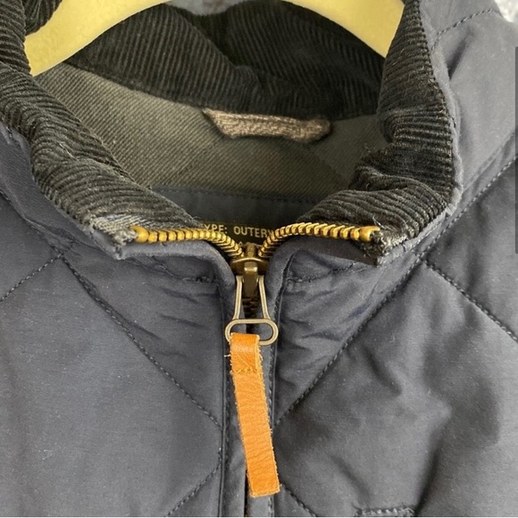 J Crew Sussex Quilted Outdoor Vest with Corduroy Accent Details - Large - Picture 2 of 7